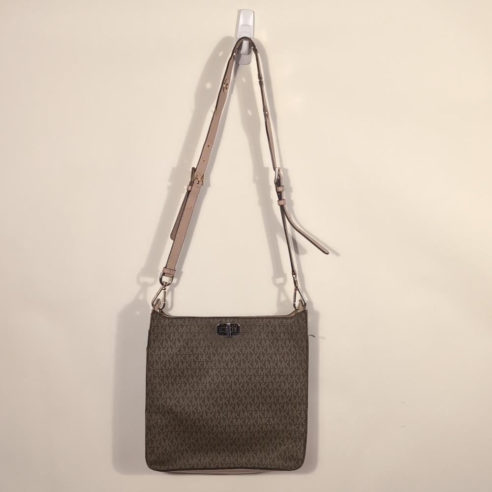 MICHAEL KORS Sullivan Large Messenger Bag - Signature Logo PVC